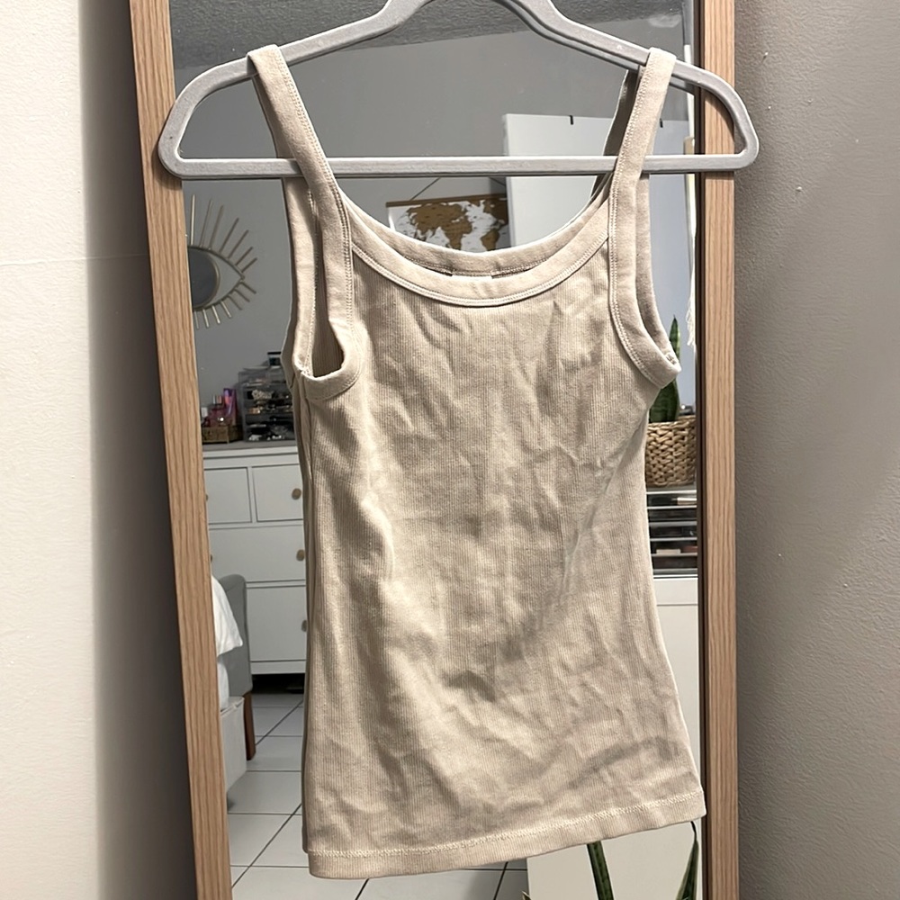 Tan H&M tank top